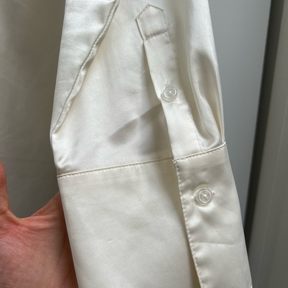 Banana Republic Satin Button Down - Picture 4 of 5